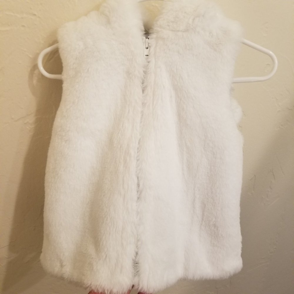 Jacket (3T) Faux Fur Sleeveless - New Gymboree